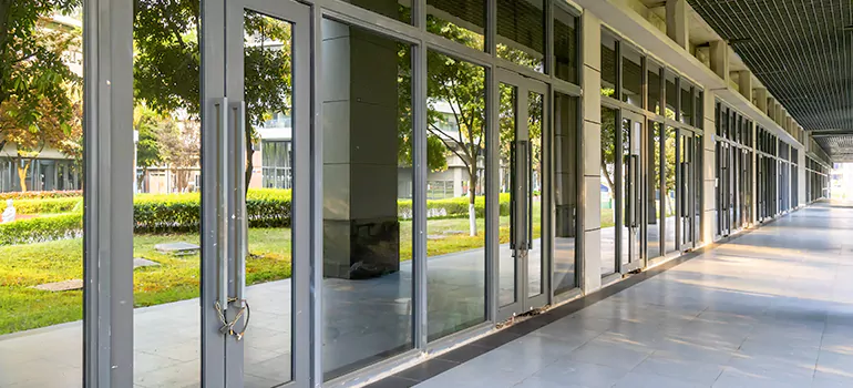 Professional Accordion Door Repair in Palm Beach Gardens, FL