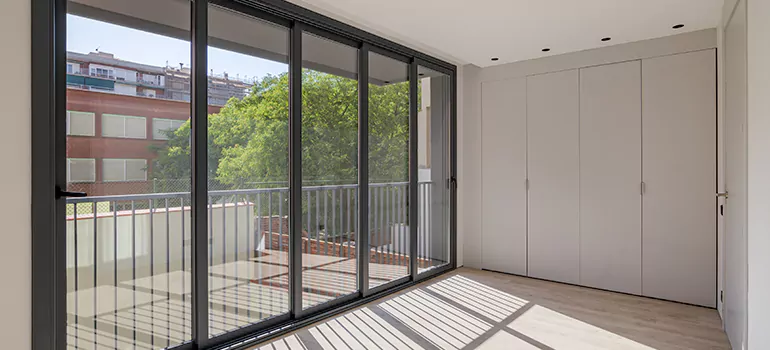 Aluminum Glazed Window Installation in Palm Beach Gardens, FL