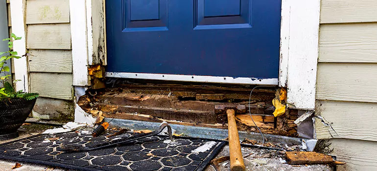 Broken Door Jamb Repair in Palm Beach Gardens, FL