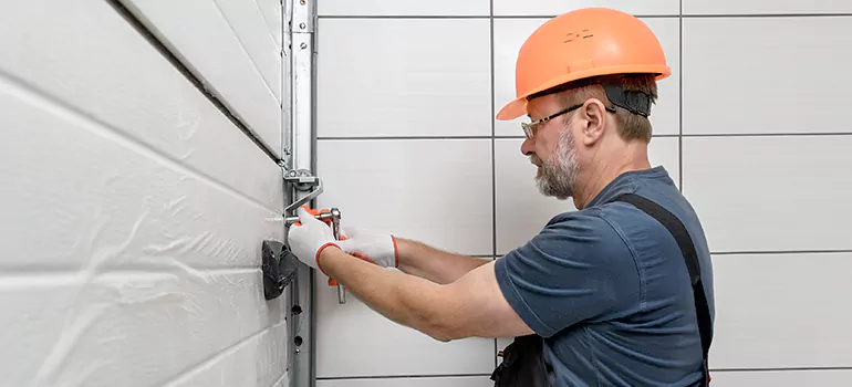 Commercial Garage Door Repair in Palm Beach Gardens, FL