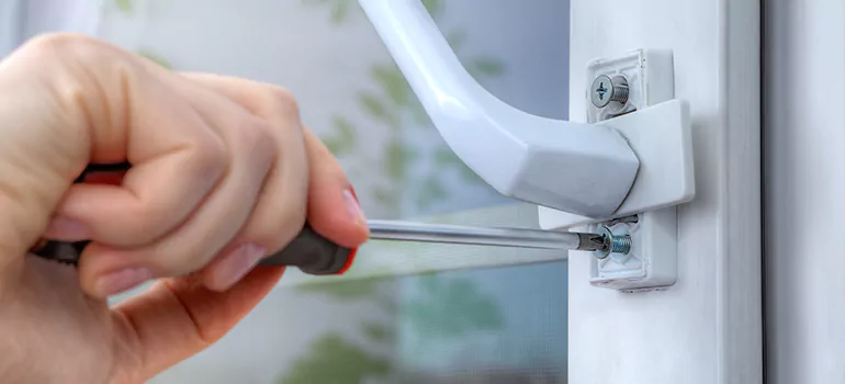 Window Crack Repair in Palm Beach Gardens, FL