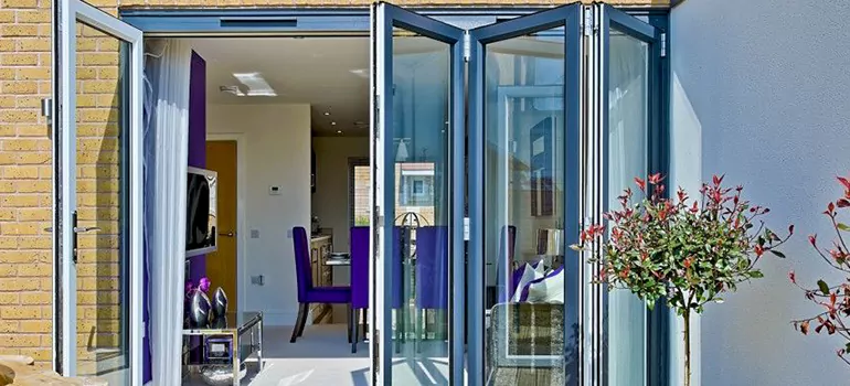 Commercial Door Glass Repair in Palm Beach Gardens, FL