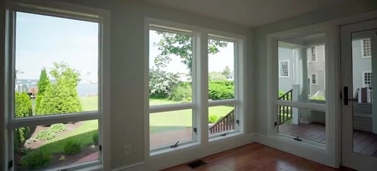 Double-hung Window Repair in Palm Beach Gardens, FL