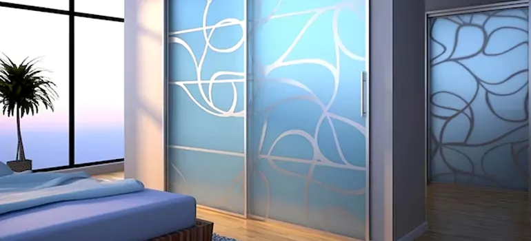 Frosting Glass Cabinet Doors in Palm Beach Gardens, FL