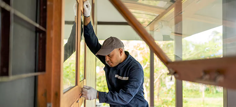 Double Hung Vinyl Window Sash Replacement in Palm Beach Gardens, FL